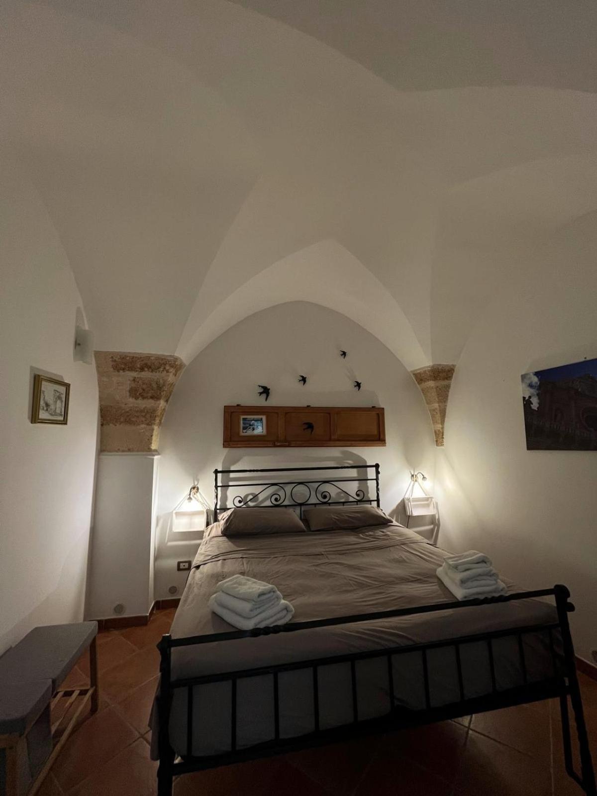La Casa Di Giu Salento Villa Surbo Exteriör bild